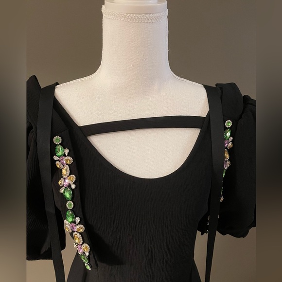 Mini Black Dress with Jewels - Picture 2 of 4